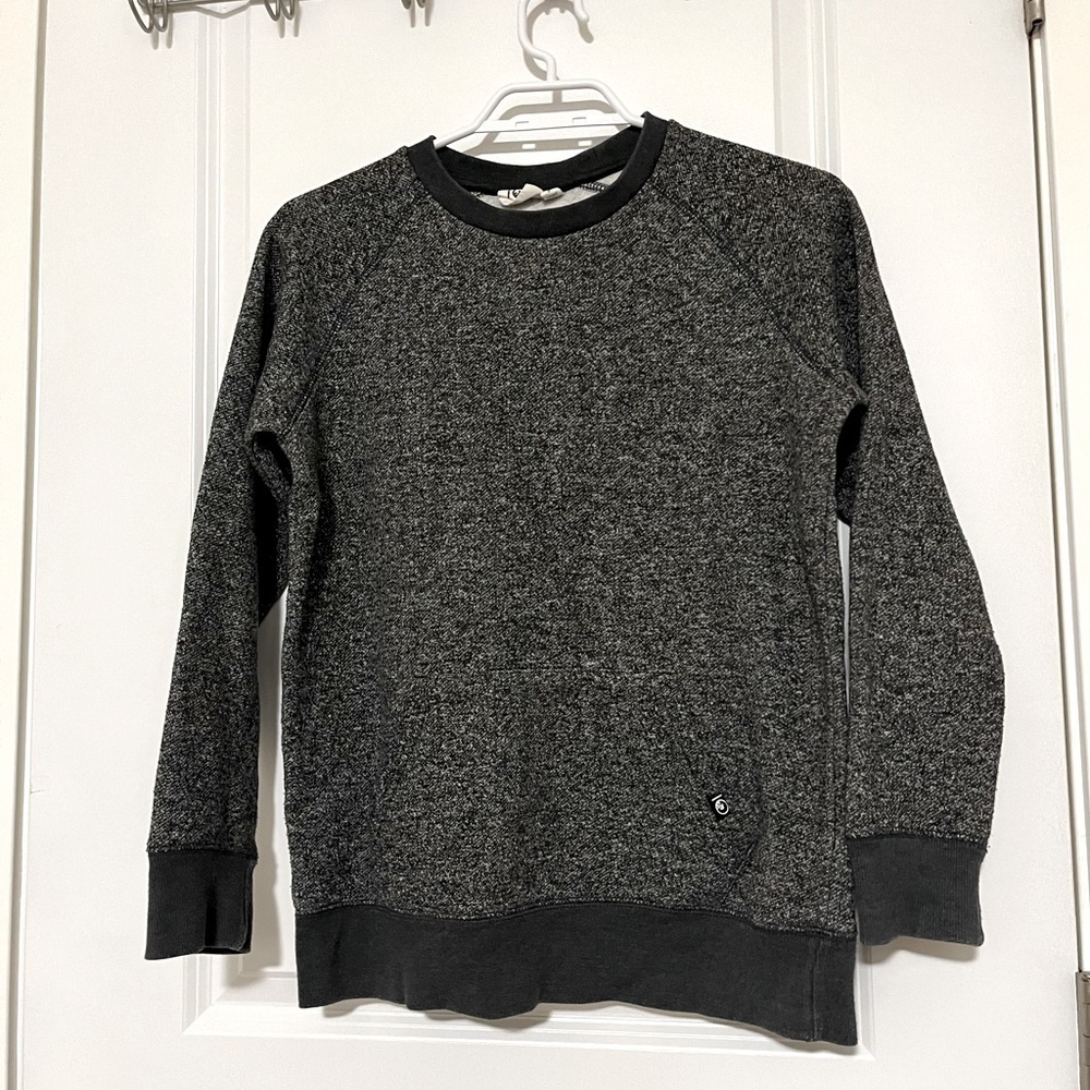 10 Tree Dark Grey/Black Heather Crewneck with Kangaroo front pocket